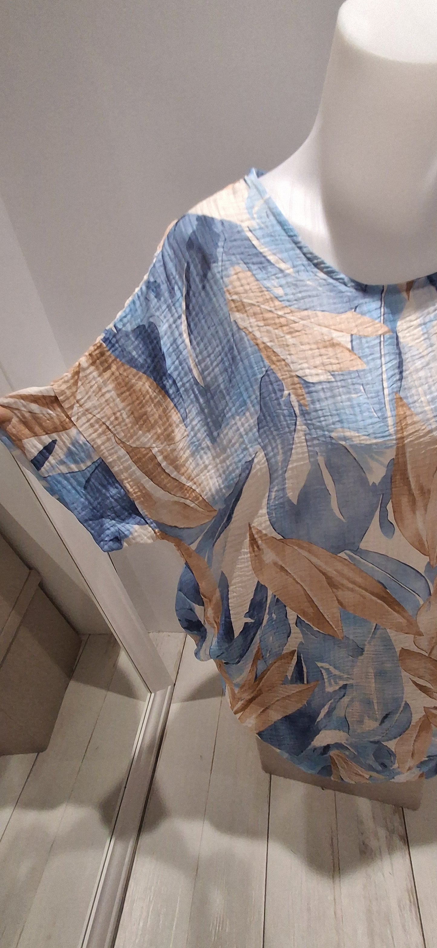Robe Caren